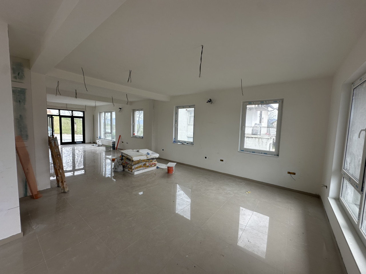Poslovni prostor na frekventnoj lokaciji - 120 m2 15