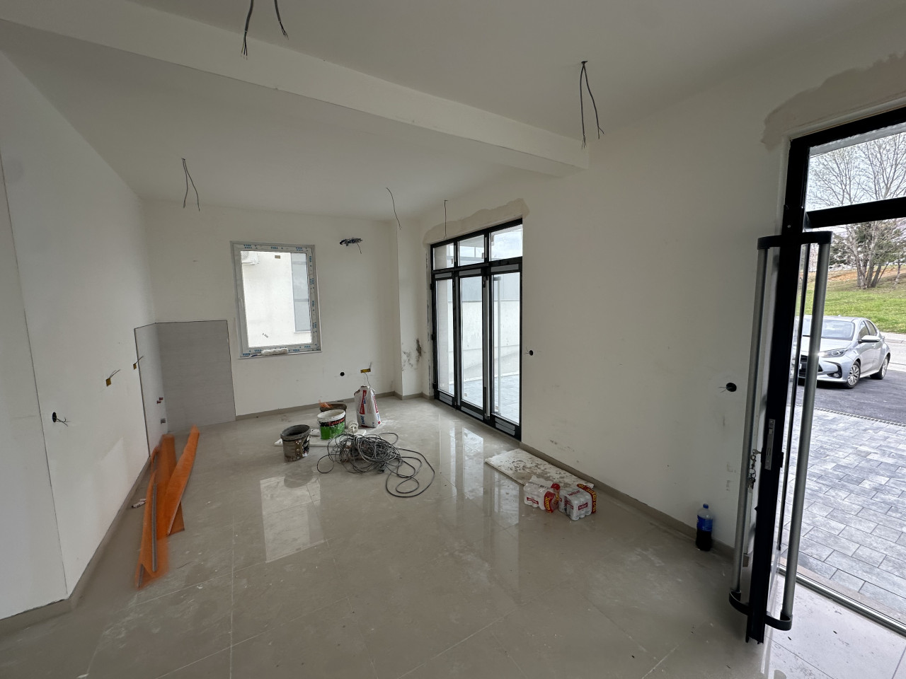Poslovni prostor na frekventnoj lokaciji - 120 m2 16