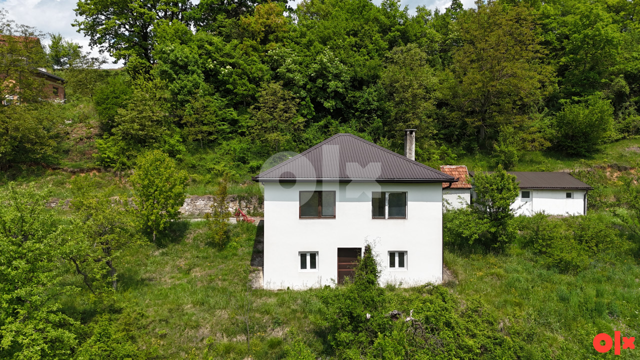 Konjic 11.454m2 19 parcela legalna kuća + struja 3