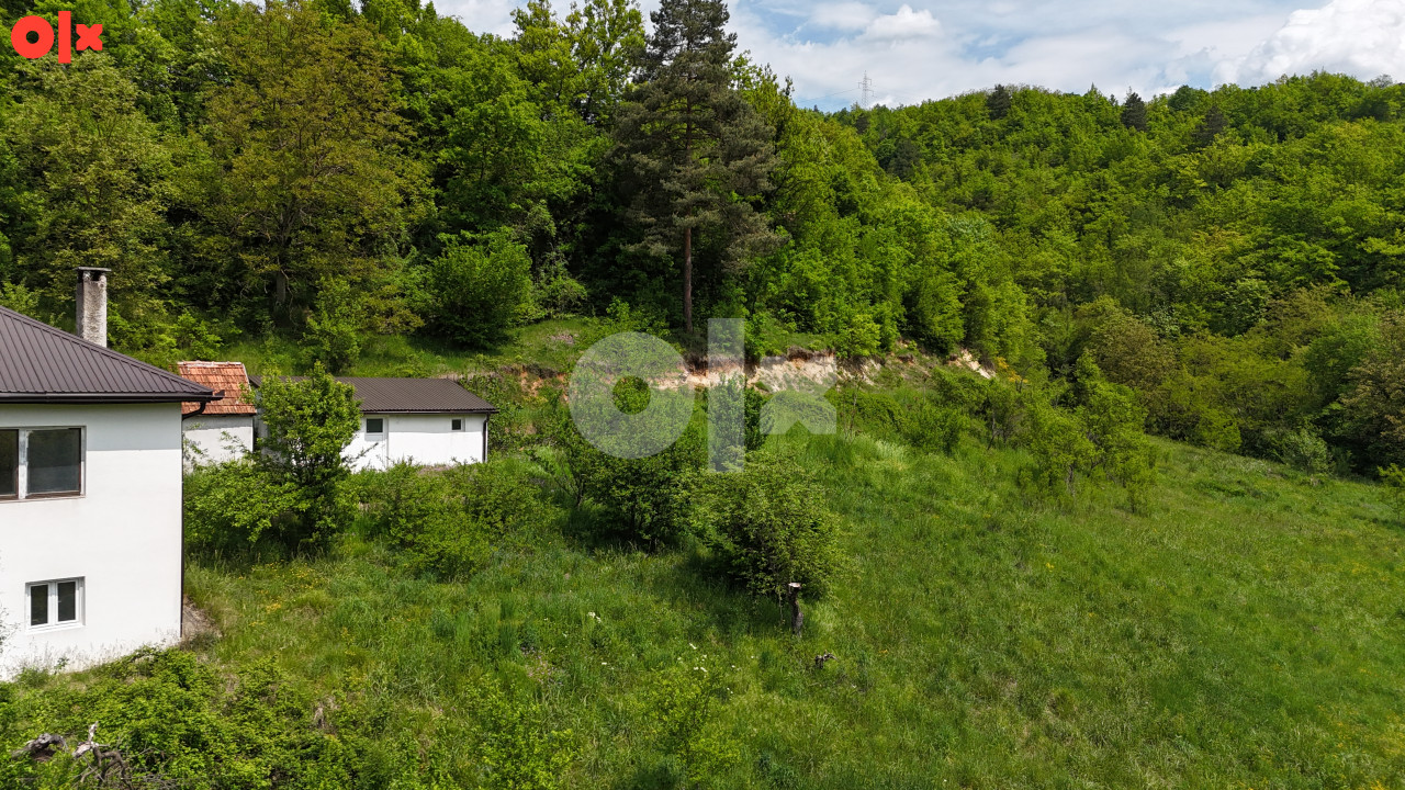 Konjic 11.454m2 19 parcela legalna kuća + struja 2