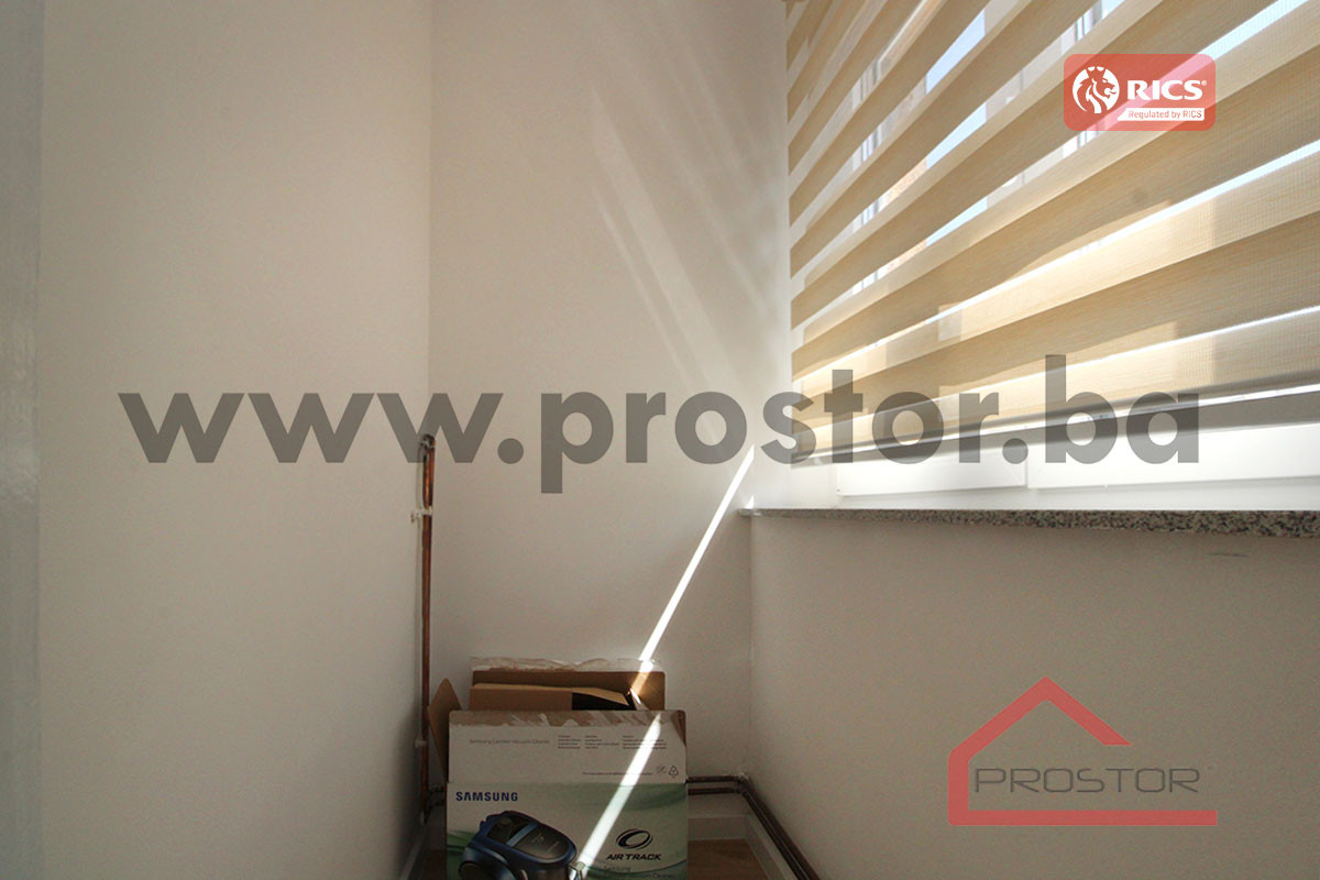 PROSTOR izdaje: Dvosoban stan, Centar 11