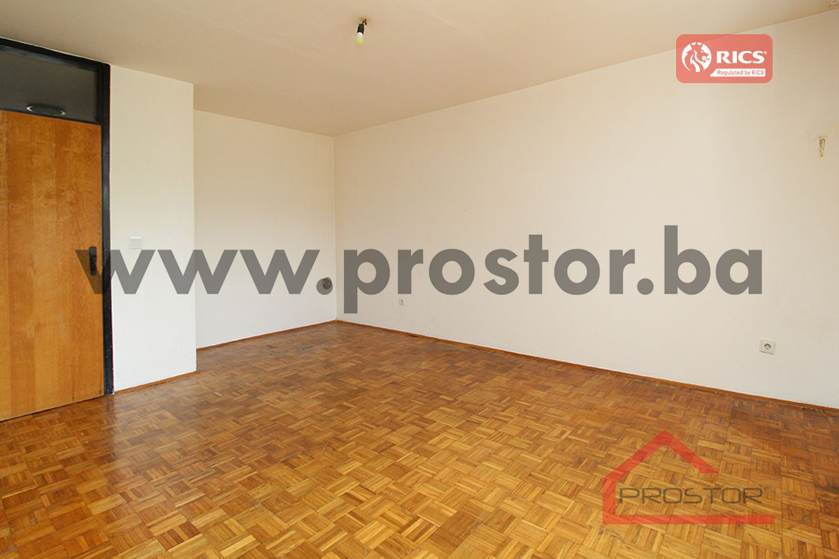 PROSTOR prodaje: Dvosoban stan, 56,9m2, Dobrinja C-5 4