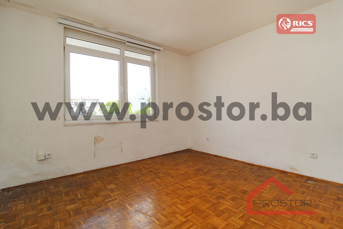 PROSTOR prodaje: Dvosoban stan, 56,9m2, Dobrinja C-5 10