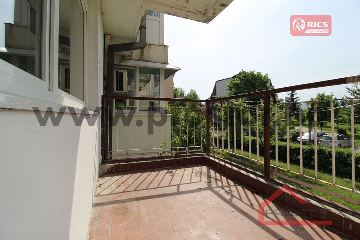 PROSTOR prodaje: Dvosoban stan, 56,9m2, Dobrinja C-5 13
