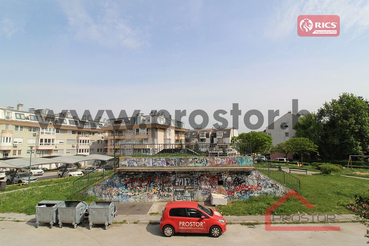 PROSTOR prodaje: Dvosoban stan, 56,9m2, Dobrinja C-5 15