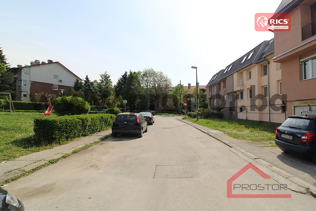 PROSTOR prodaje: Dvosoban stan, 56,9m2, Dobrinja C-5 17