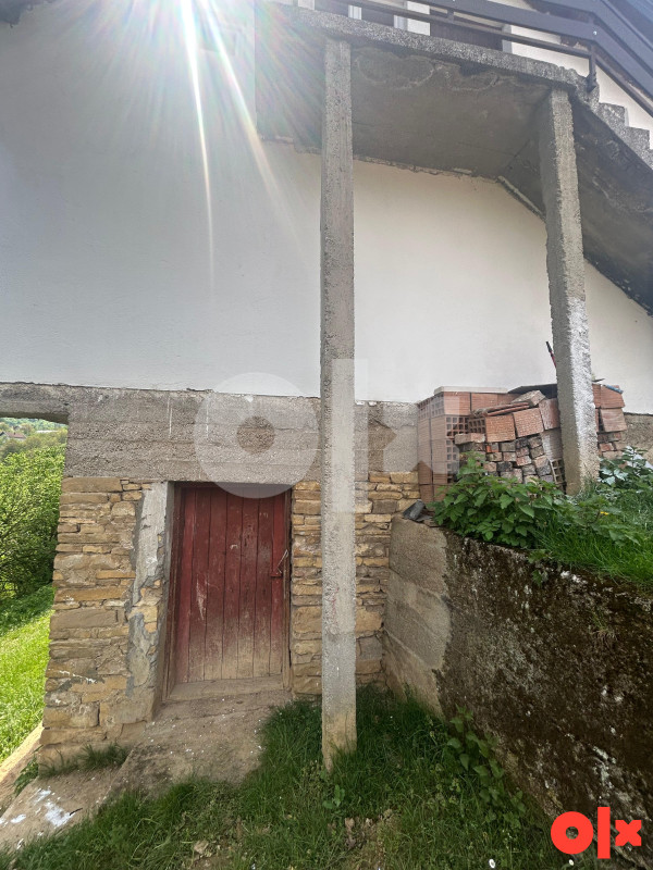 Kuća 140 m2 - zemljište 2295 m2 - Malešići Ilijaš 20
