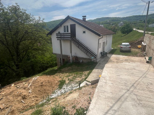 Kuća 140 m2 - zemljište 2295 m2 - Malešići Ilijaš photo 5