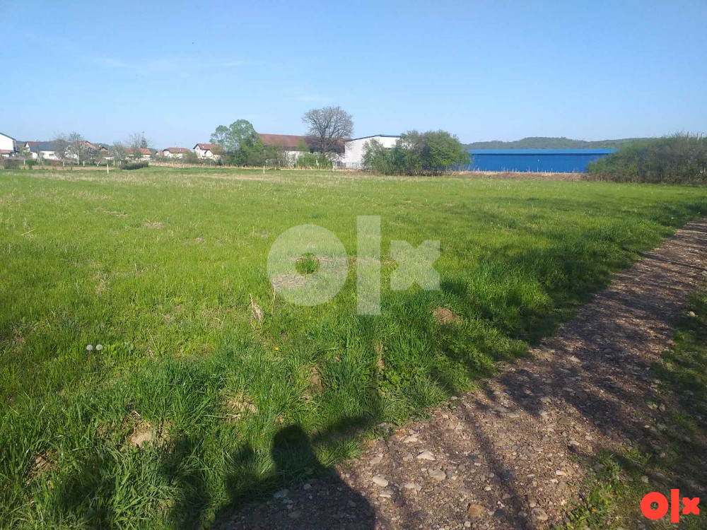 ZEMLJIŠTE -PLAC 4221 m2 u Glamočanima