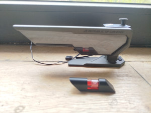 ASUS ROG HERCULX VGA HOLDER