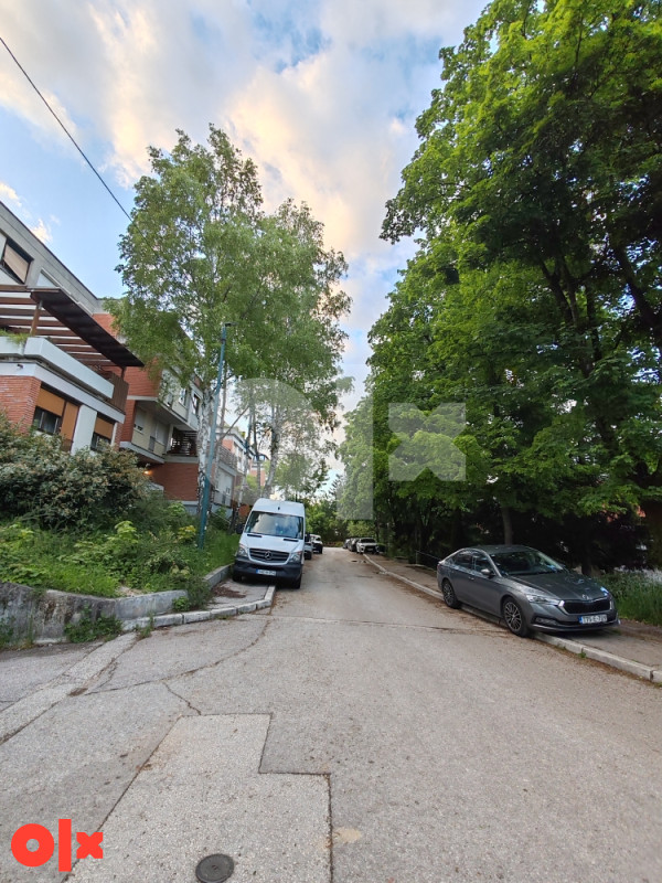 Garaža Sarajevo - Centar / Avde Hume 3