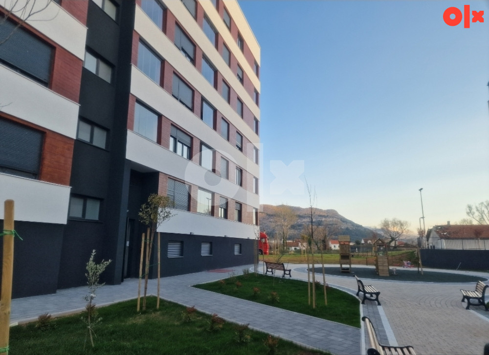 Dugorocni Najam Garsonjera sa garazom Trebinje