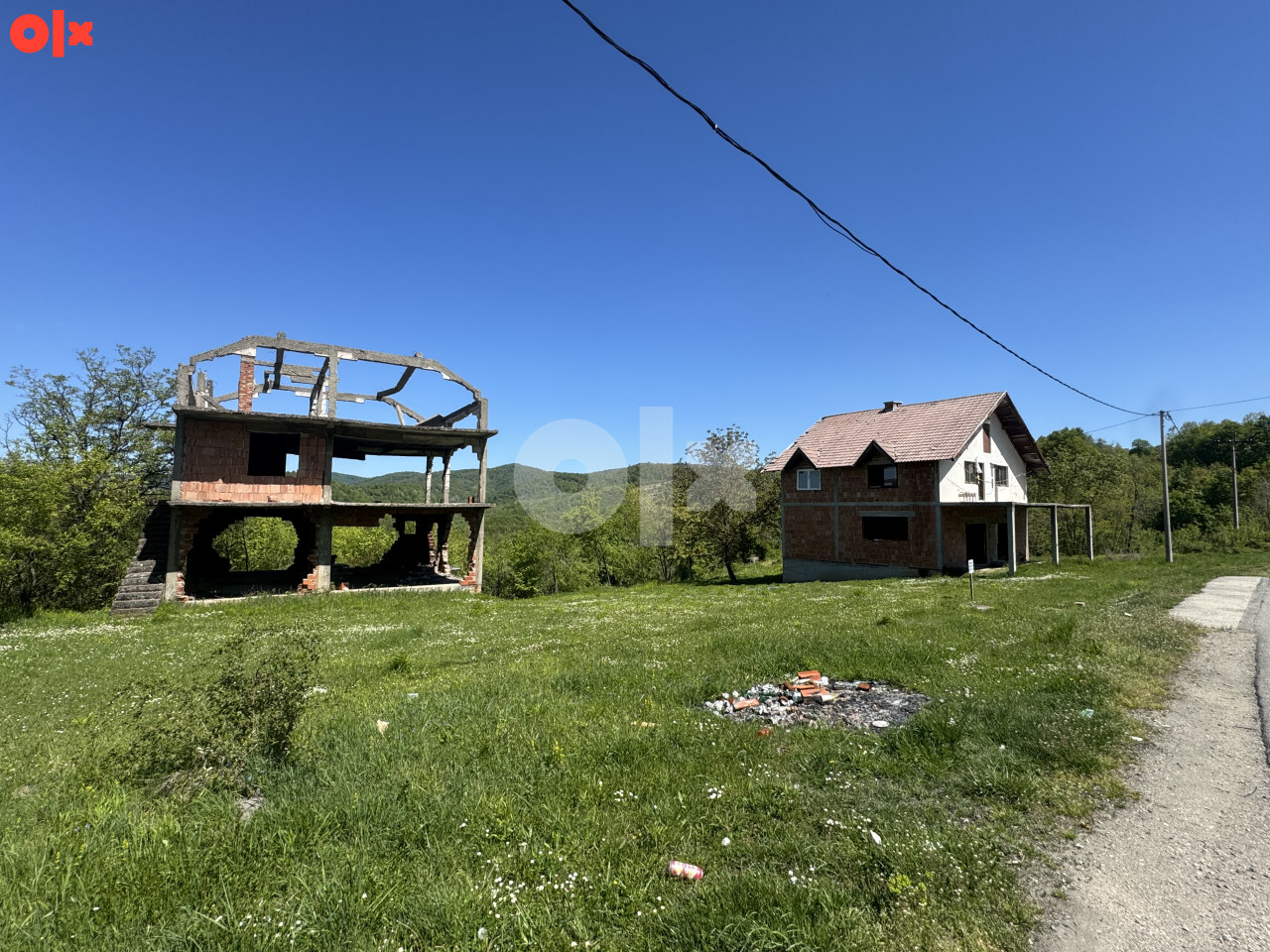 Kuća Tuzla Požarnica na magistralnom putu 3