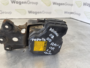 ABS pumpa Toyota RAV4 2008