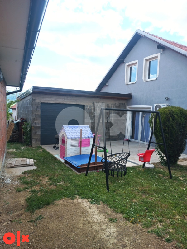 Prodajem Kucu u Kaknju(Varda) sa namjestajem 3
