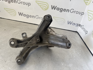 Nosac motora Audi A4 B8 (fotografija 2)
