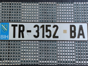 Stara ratna tablica Travnik - RBiH - ljiljani