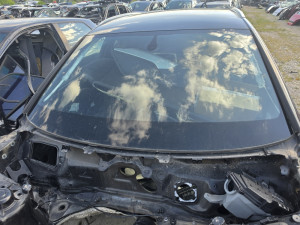 Šofer šajba sajba audi a6 4g Trivan