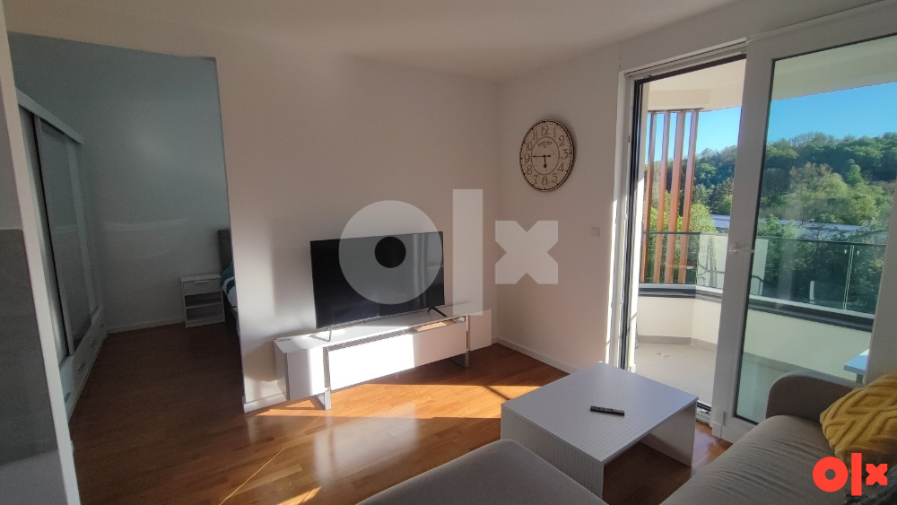 Stanovi i apartmani Tuzla 3