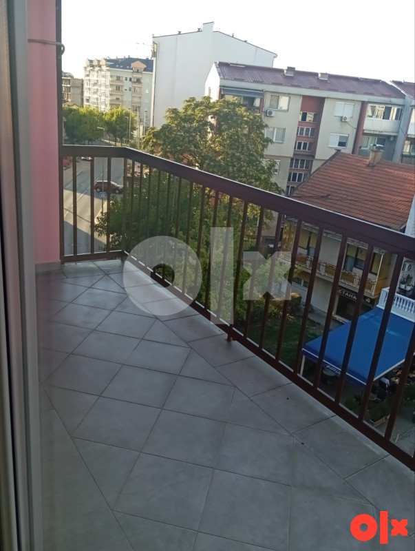 Stan Bijeljina 72m2 3