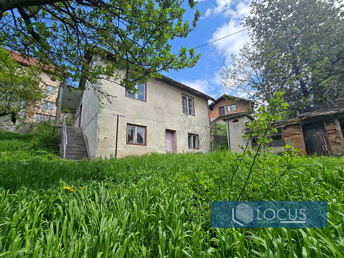 LOCUS: Dvije kuće na parceli 1.091m2, Pofalići 3