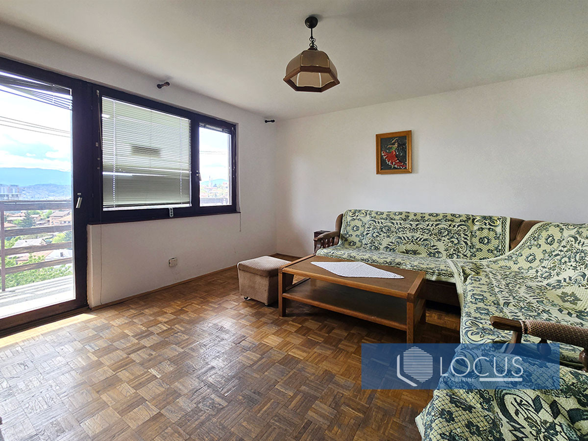 LOCUS: Dvije kuće na parceli 1.091m2, Pofalići 7