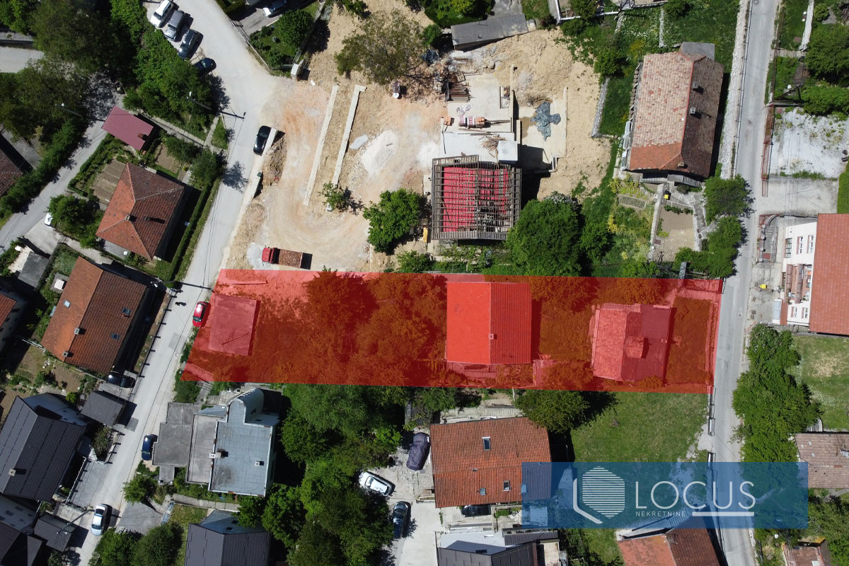 LOCUS: Dvije kuće na parceli 1.091m2, Pofalići 20