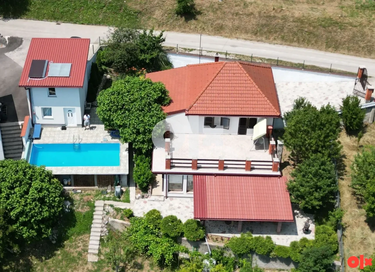 Kuća za odmor sa bazenom Izačić