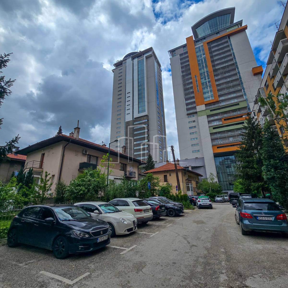Poslovni Prostor 25m2 Hrasno Najam 9