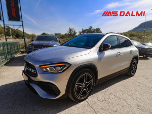 Mercedes GLA 200d 8G 3xAMG+NIGHT FULL-LED Kamera ParkAssist