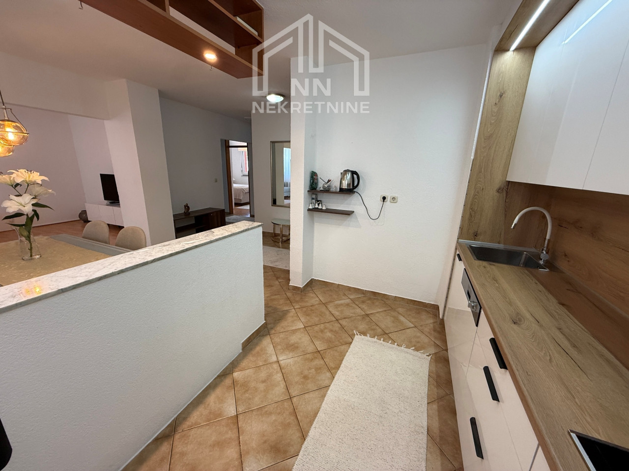 NN Nekretnine : Renoviran trosoban stan 81m2 - Kovačići 8