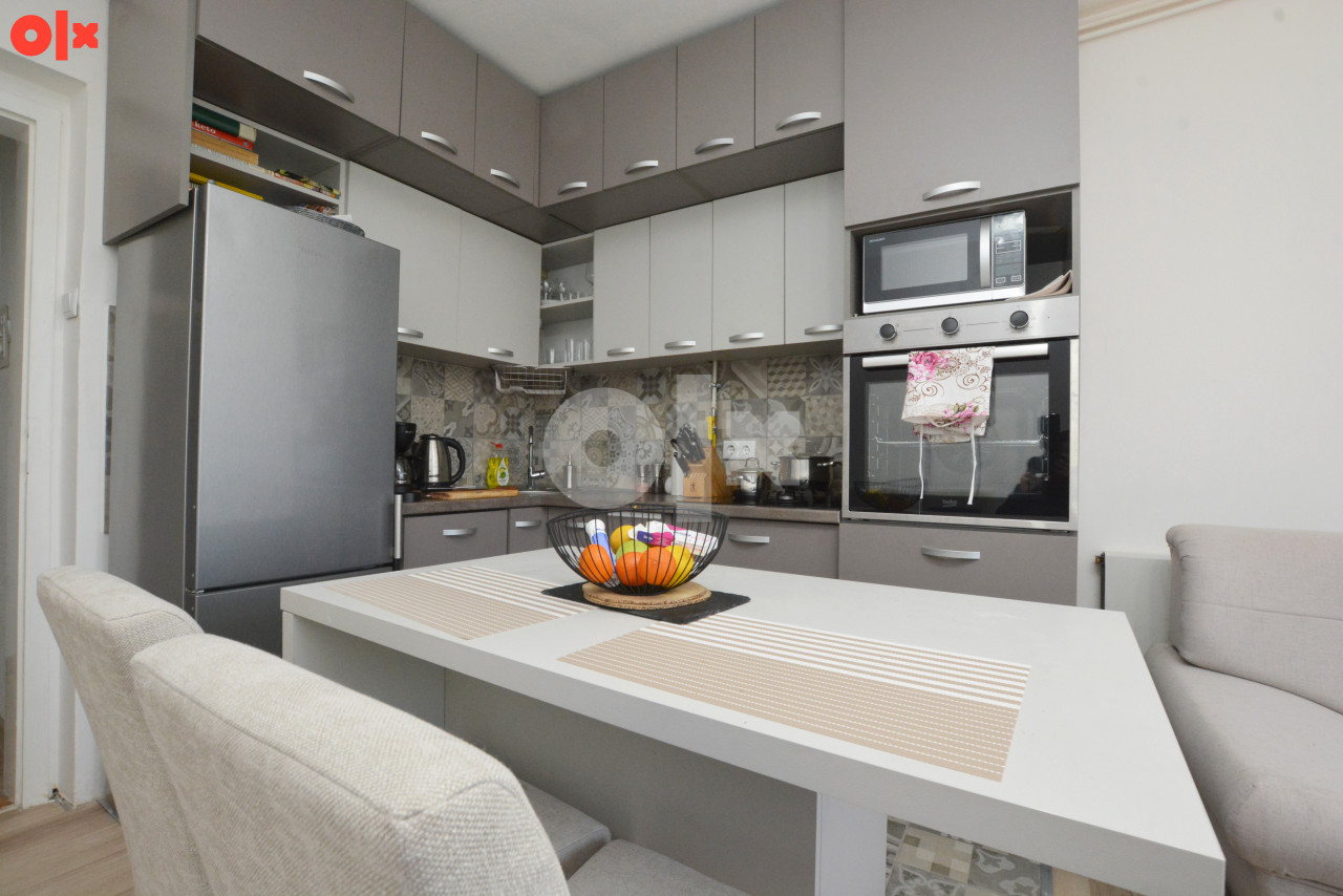 Renoviran trosoban stan 47m2 Koševsko brdo Centar 3