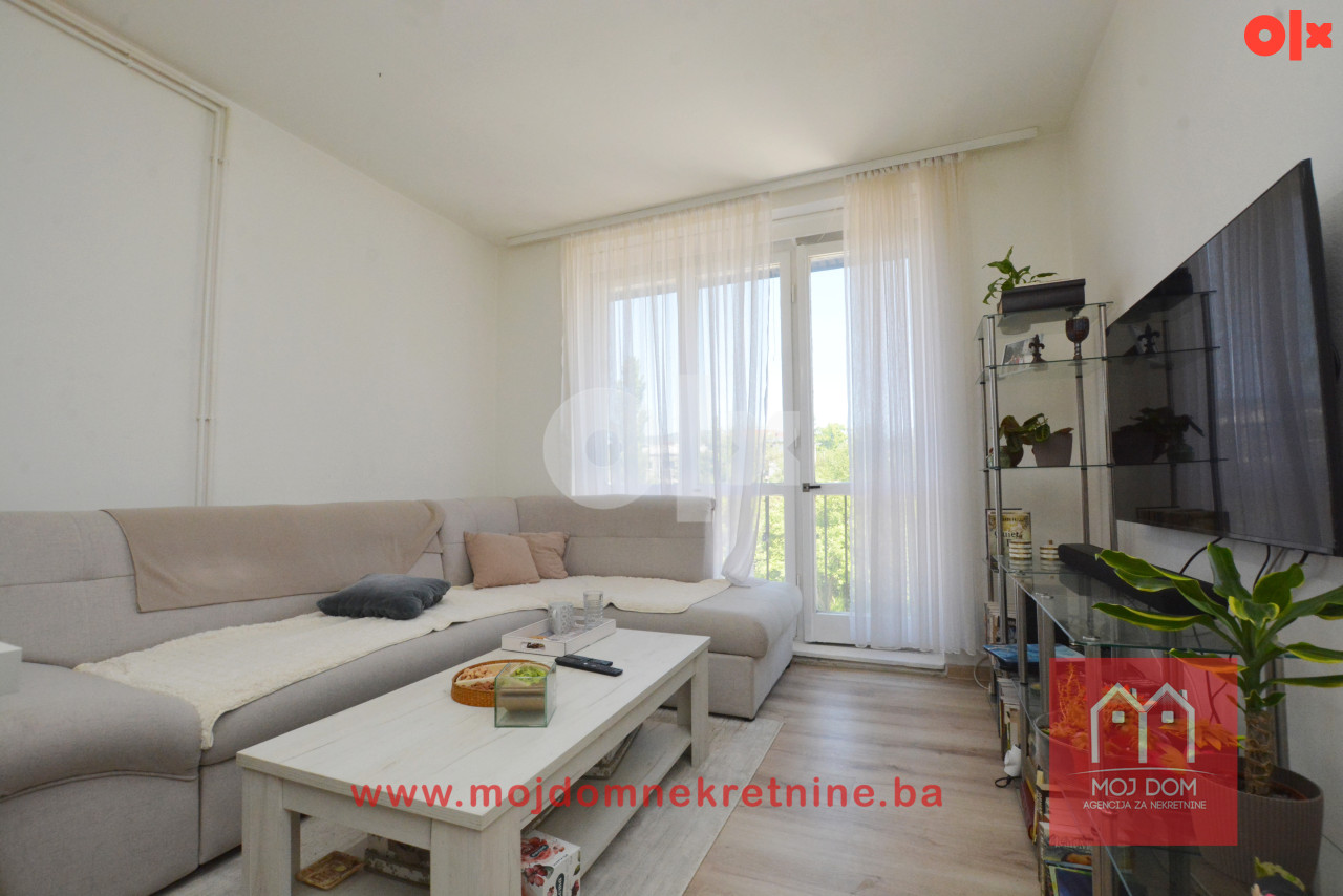 Renoviran trosoban stan 47m2 Koševsko brdo Centar 4