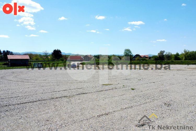 Parcela 14.240 m2, sa građevinskom dozvolom , pored M18 8