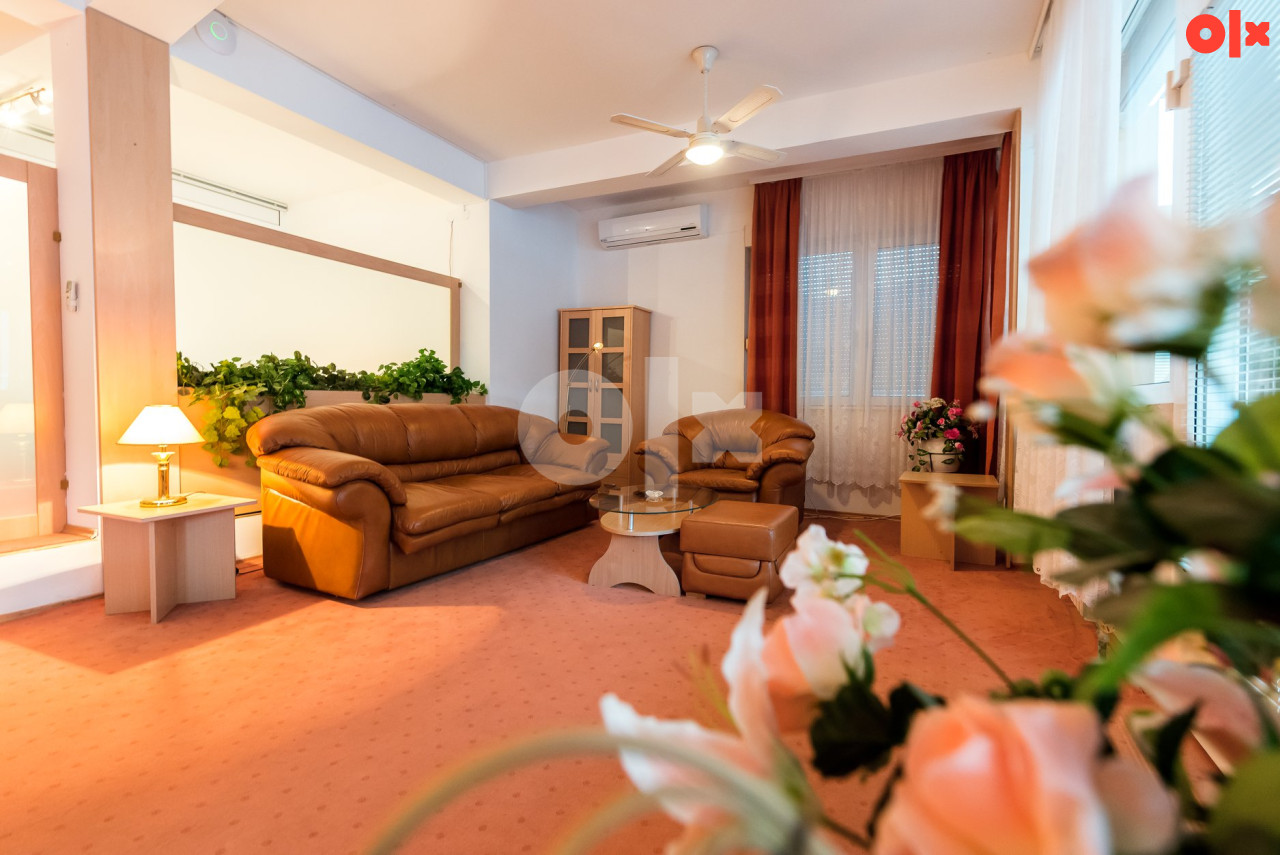 Vila Jablaničko jezero  350m2 2
