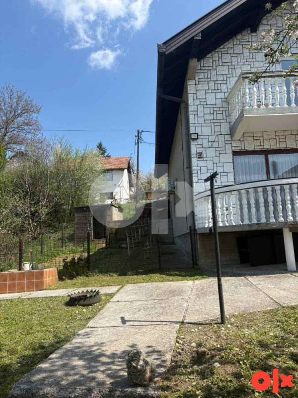 Kuća Banovići 9