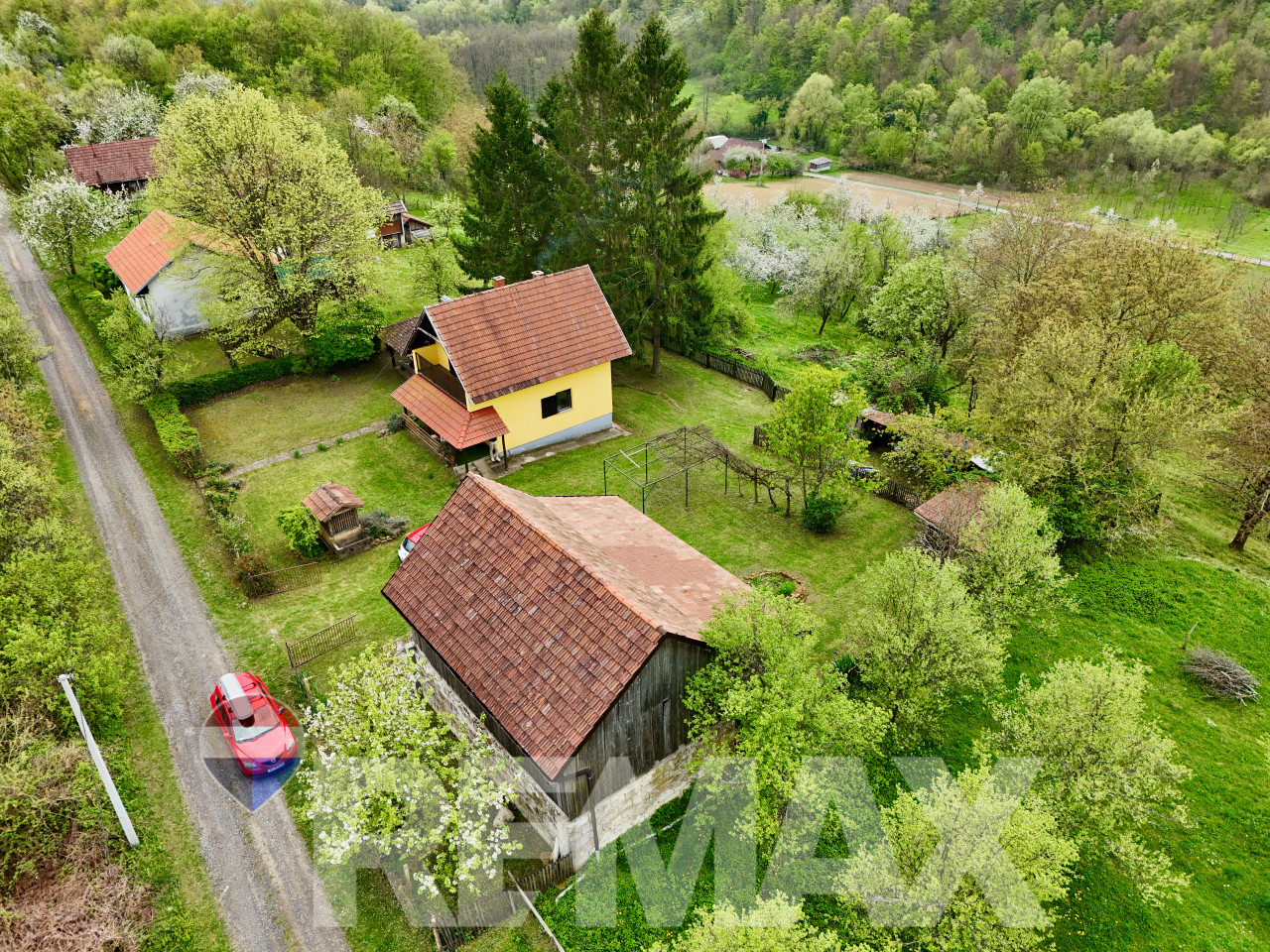 Imanje 48346m2, 2 kuće, prirodni ambijent, V.Dvorište/K.Dubica 3