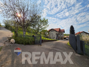 Predivna kuća 250m2,plac 2112m2,voćnjak,pecana,2 garaže,Debeljaci photo 3