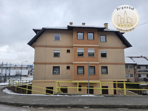 Stan Pale Luke, 80m2, prvi sprat, četvorosoban, siva faza photo 2