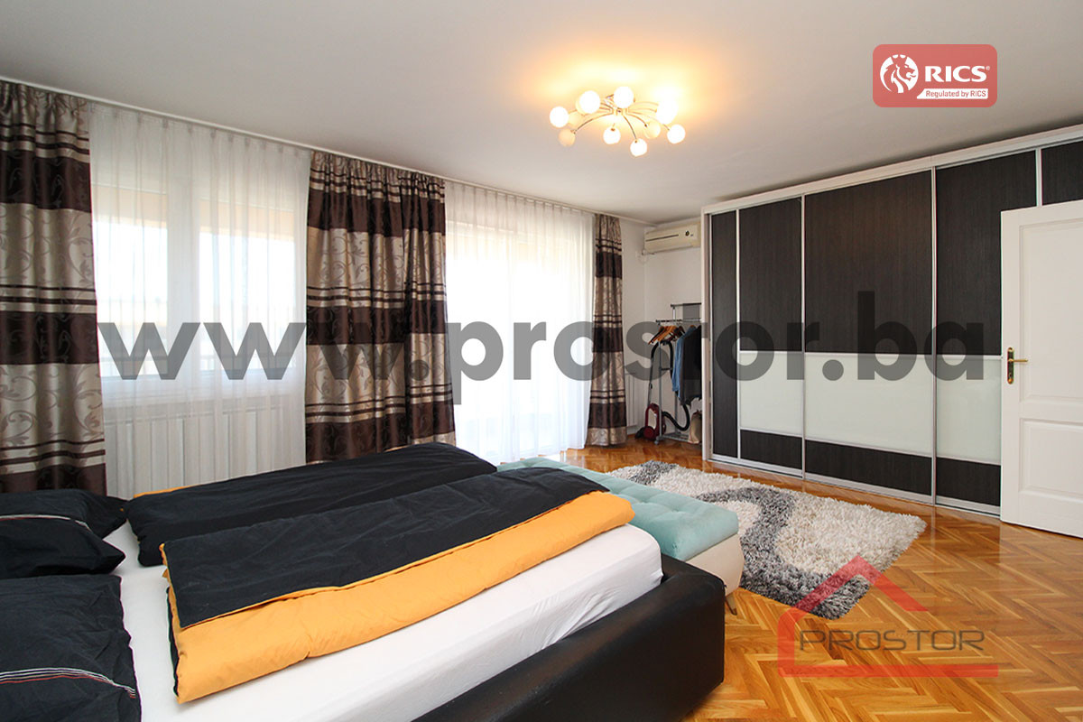 PROSTOR prodaje: Petosoban penthouse sa garažom, Stup 5