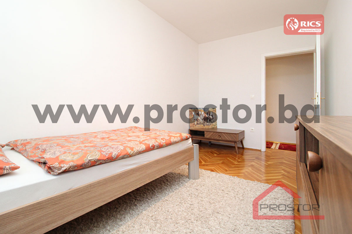 PROSTOR prodaje: Petosoban penthouse sa garažom, Stup 12
