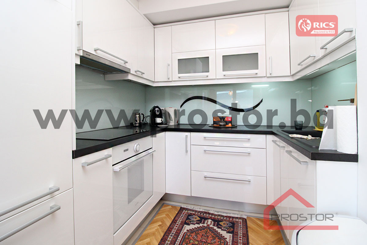 PROSTOR prodaje: Petosoban penthouse sa garažom, Stup 13