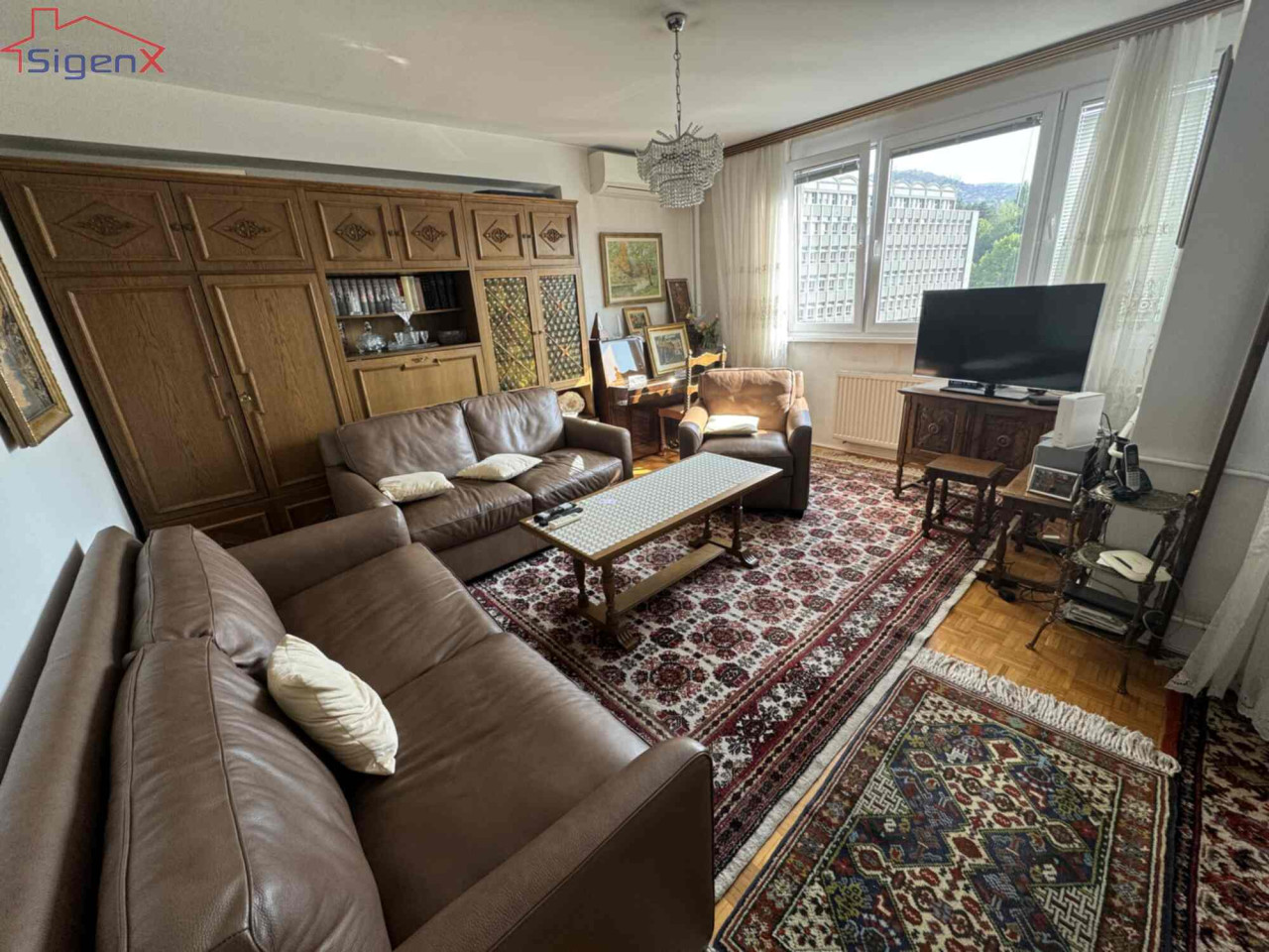 Stan/ Centar/ Trosoban/ Namješten/ 80 m²/ Koševo - Widok 4