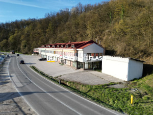 FLASH: Poslovni objekat 796 m2 - BUSOVAČA - Kaonik photo 4