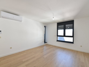 Četverosoban Stan u Novogradnji 70 m2 Otoka photo 3