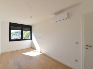 Četverosoban Stan u Novogradnji 70 m2 Otoka photo 5