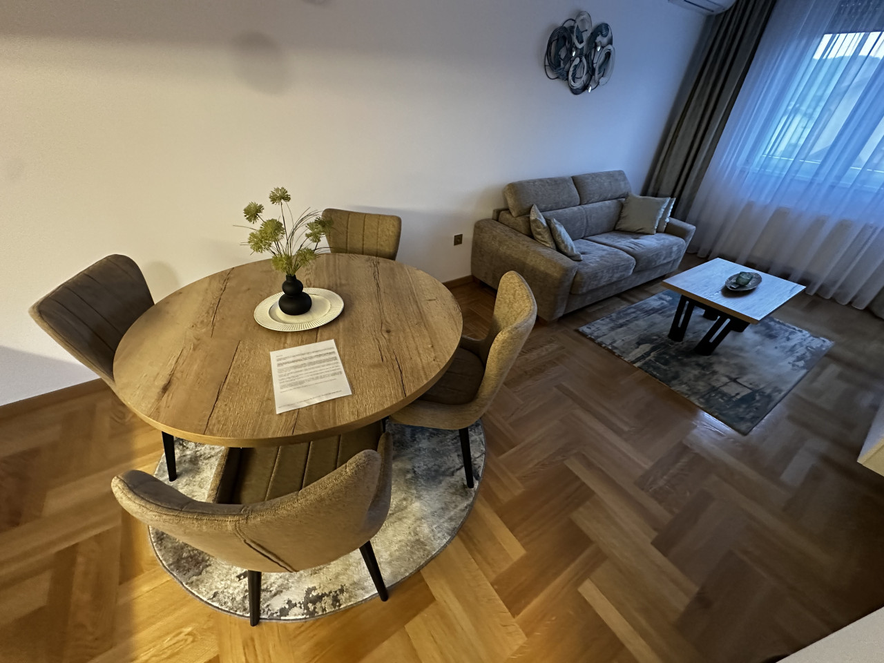 Dvosoban luksuzan stan sa garažom - 40 m2 12
