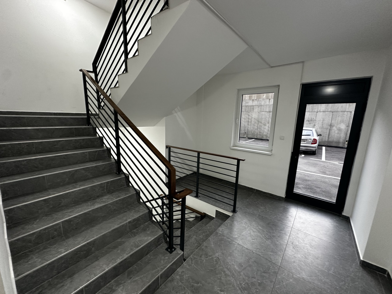 Dvosoban luksuzan stan sa garažom - 40 m2 24