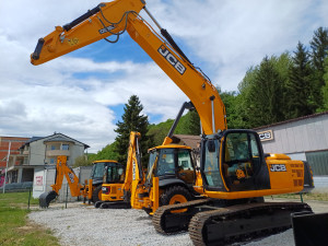 Bager  JCB 220 NLC