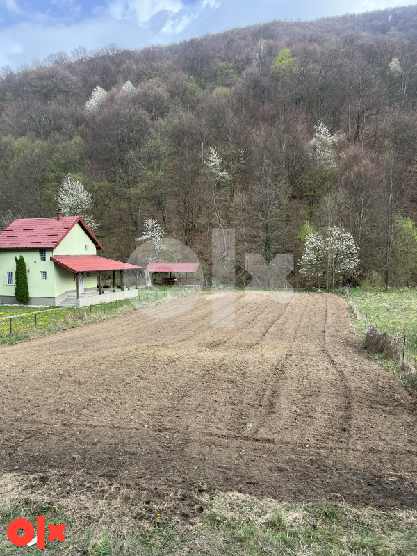 Zemljište Semizovac -Gora